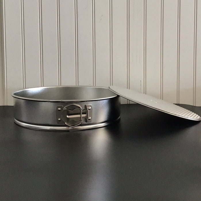American Metalcraft TSFP10 10" Tin-plated Springform Cake Pan