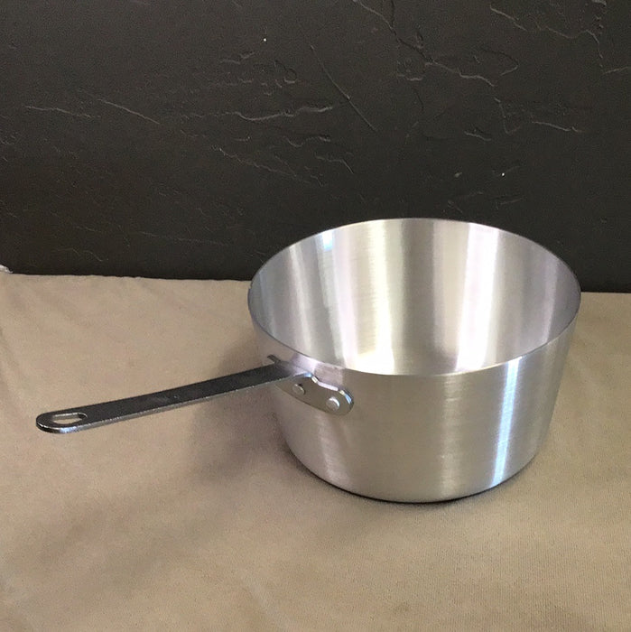 Choice 5.5 Qt. Tapered Aluminum Sauce Pan