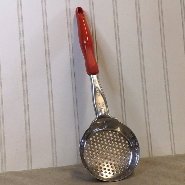 8 oz. Perforated Round Spoodle