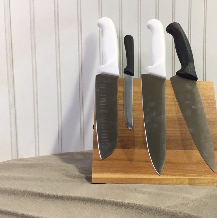 Magnetic knife holder