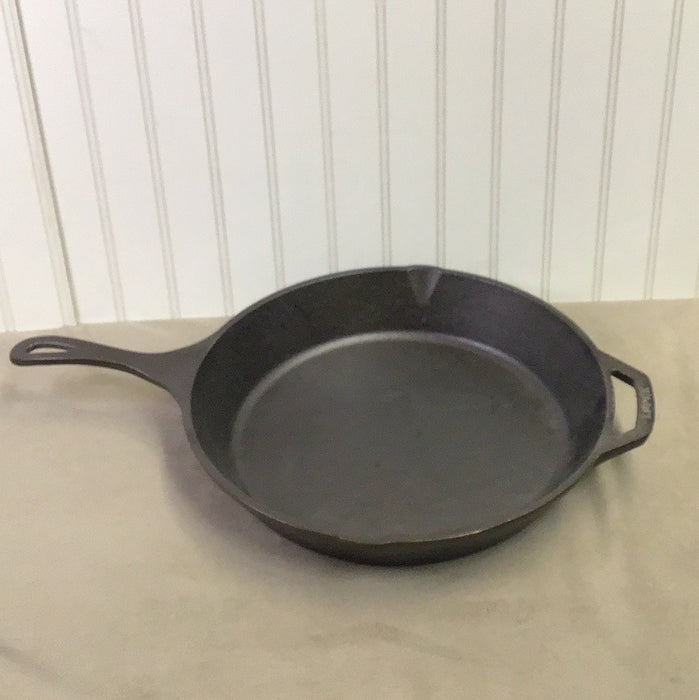 Lodge 13 1/4" Skillet - L12SK3