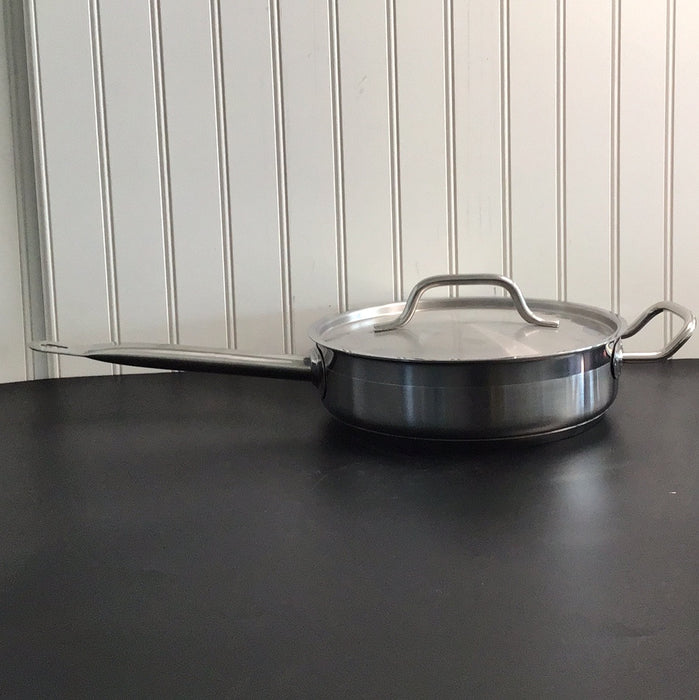 Vigor 5 Qt. Stainless Steel Saute Pan w/Lid*- 473SSAUTPN5