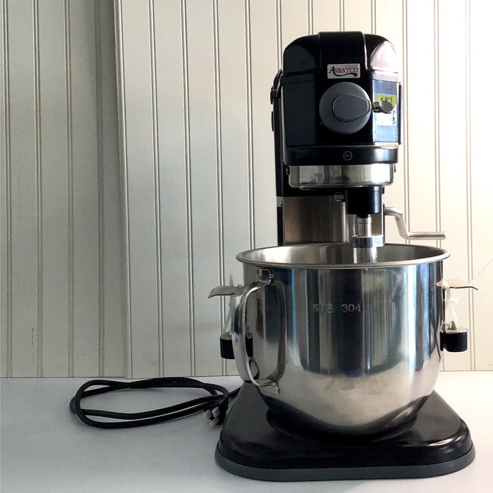 Avantco 8 Qt Countertop Mixer