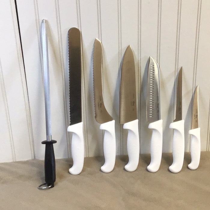 Mercer Millennia Paring Knife 3.5